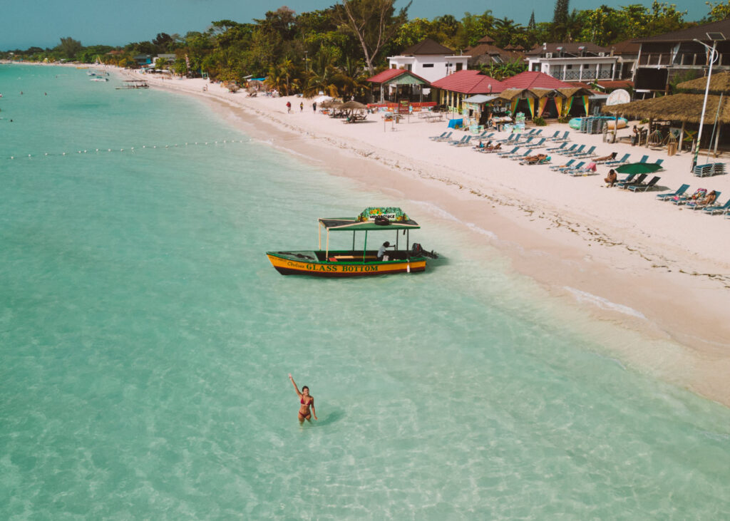 7mile-beach-jamaica-1024x731